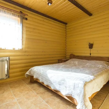 게스트하우스 Kozatsky Dvorik